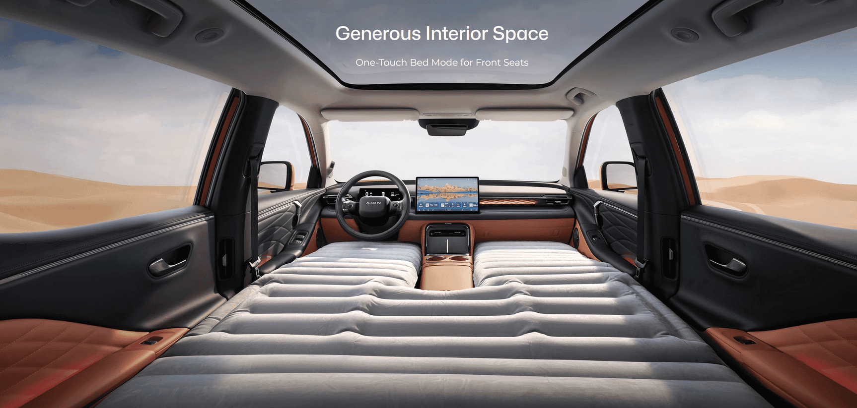 Интериор на GAC Aion V (2025) в режим легло с напълно разгънати седалки, идеален за къмпинг и дълги пътувания.