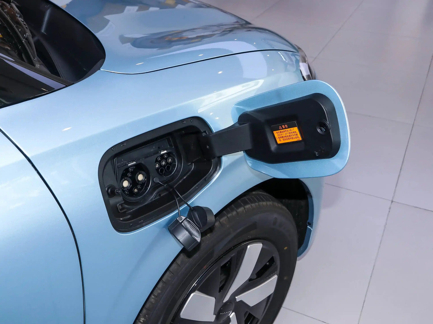 2024 Електрически автомобил DongFeng Nammi 001 42.3kWh 94 кс