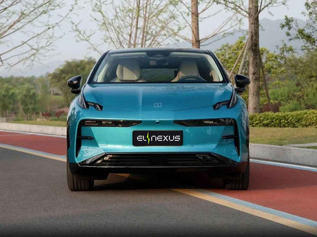Zeekr X Performance 4WD 66 kW 422 к.с 4x4 отпред - лед фарове и брония