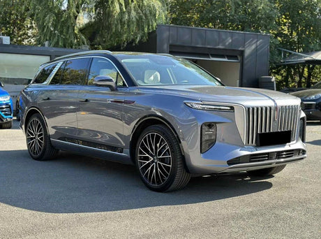 НОВ HongQi E-HS9 99kWh 2022 551 к.с. 450км. на зареждане, 13000 км. 6+1 места - от дясно