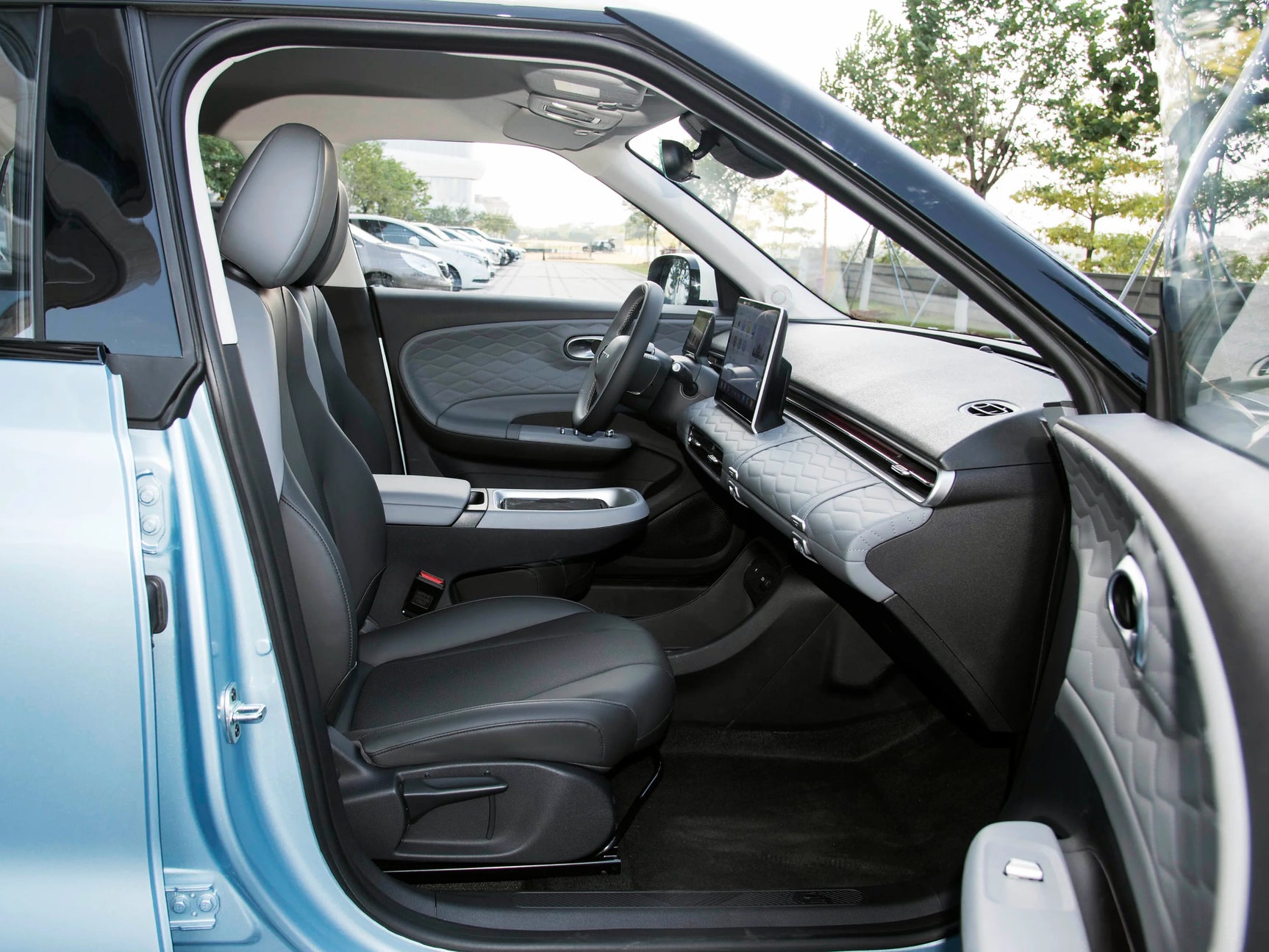 2024 Електрически автомобил DongFeng Nammi 001 42.3kWh 94 кс автоматик