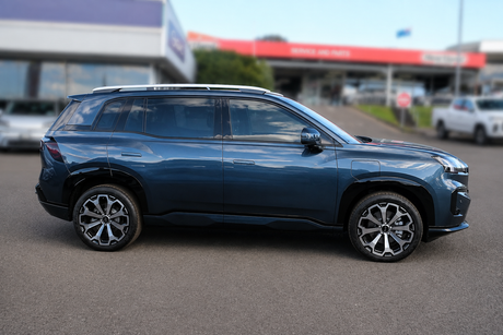 GAC AION V Luxury електрически SUV – страничен изглед