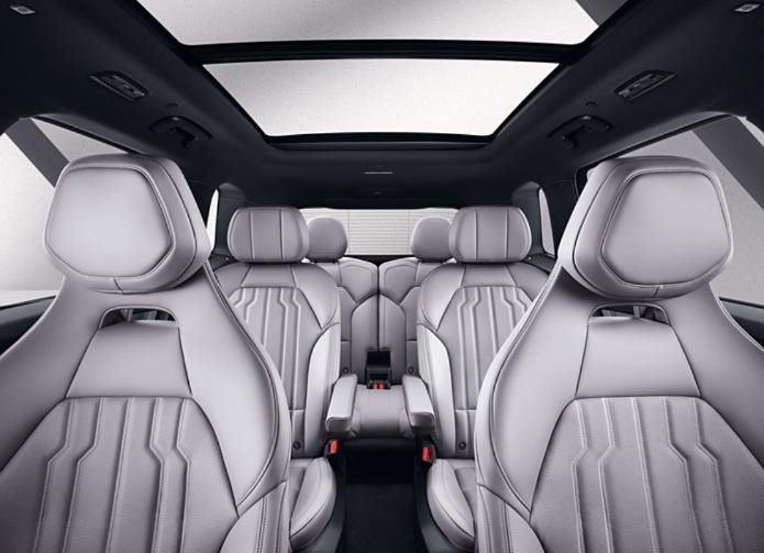 Луксозен хибрид Lynk&Co 09 EM-P – 555 кс 40 kW 4x4 SUV
